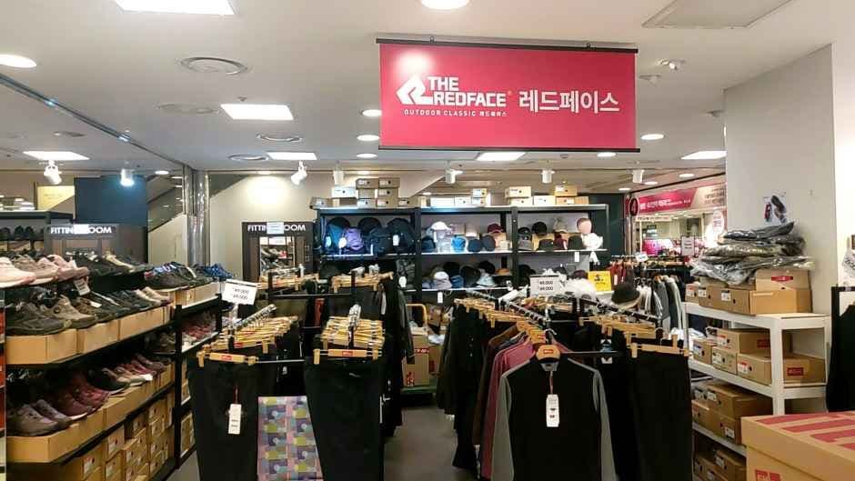 The Redface - Newcore Factory Outlets Gwangmyung Branch [Tax Refund Shop](레드페이스 뉴코아팩토리아울렛 광명점)