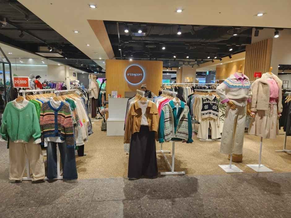 8concept - NC Singuro Branch [Tax Refund Shop](에잇컨셉 NC 신구로점)