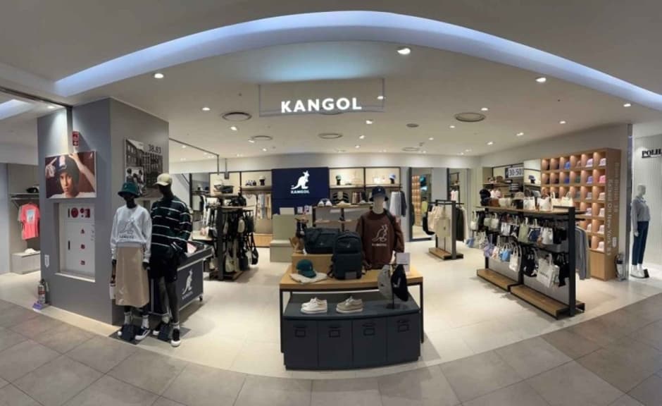 Kangol - Lotte Outlets Seoul Station Branch [Tax Refund Shop](캉골 롯데아울렛 서울역점)