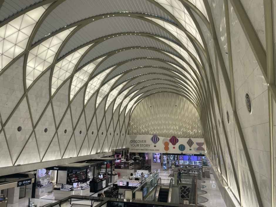 Lotte Duty Free Shop - Myeongdong Main Store (롯데면세점 명동본점)