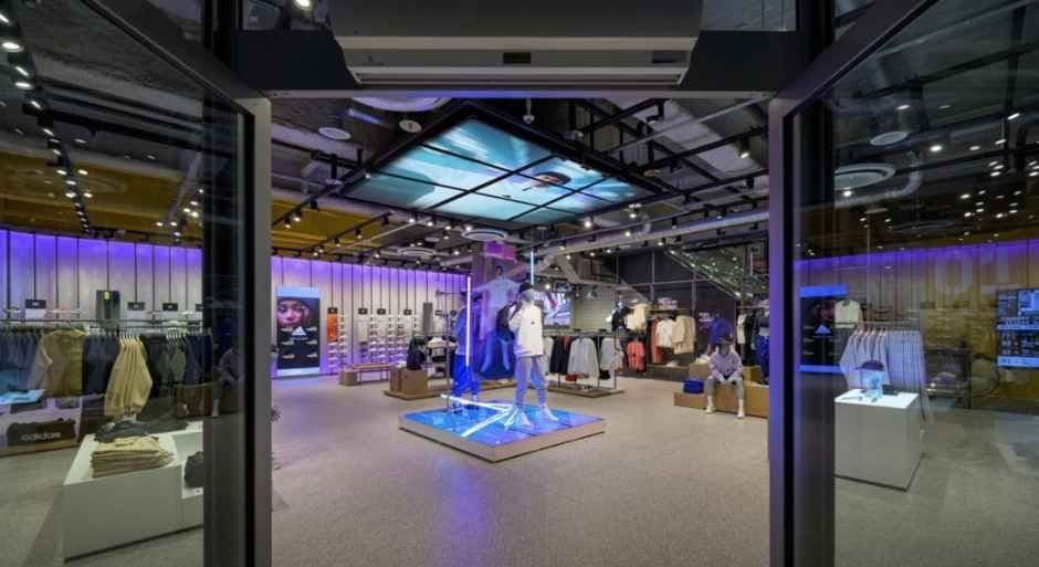Adidas - Gangnam Brand Center Branch [Tax Refund Shop] (아디다스 강남브랜드센터)