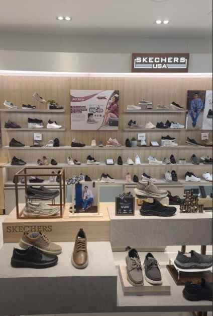 Skechers - Lotte Dongbusan Branch [Tax Refund Shop] (스케쳐스 롯데동부산)