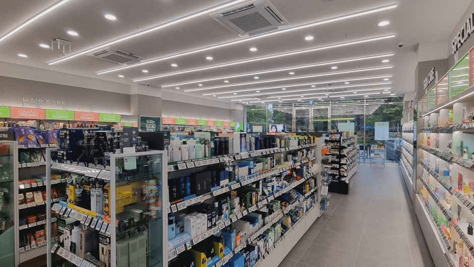 Olive Young Jeonbuk National University Geumam Branch [Tax Refund Shop](올리브영 전북대금암점)