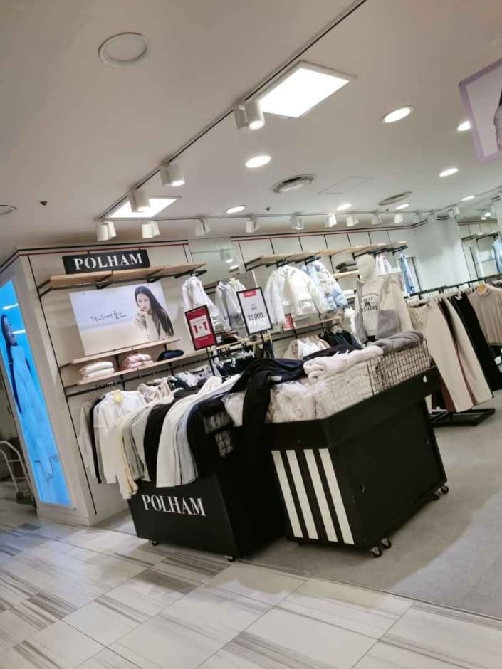 Polham - Newcore Outlets - Pyeongchon Branch [Tax Refund Shop](폴햄 뉴코아아울렛 평촌점)