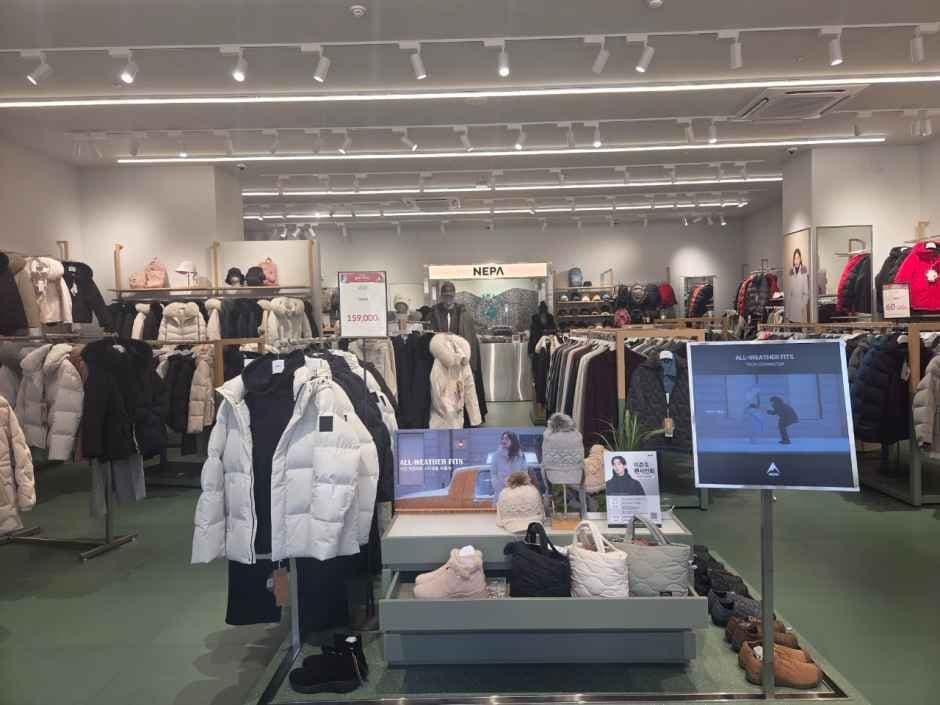 Nepa - Lotte Buyeo Branch [Tax Refund Shop] (네파 롯데부여)