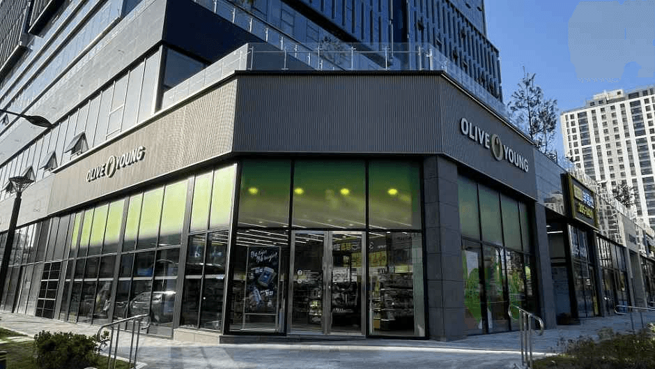 Olive Young Hwajeong Banwol Branch [Tax Refund Shop](올리브영 화성반월점)