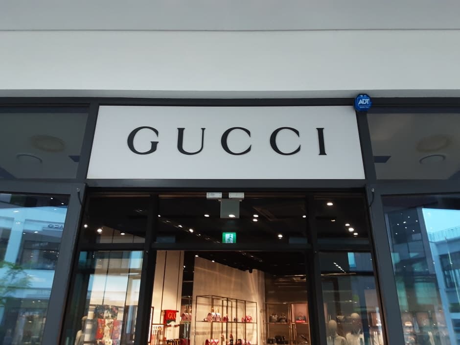 Gucci - Hyundai Premium Outlets Gimpo Branch [Tax Refund Shop](구찌 현대프리미엄아울렛 김포점)