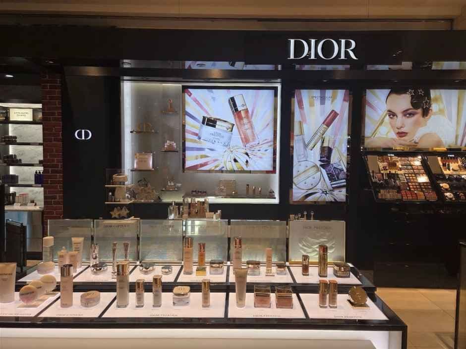 Dior - Lotte Department Store Daejeon Branch [Tax Refund Shop](디올 롯데백화점 대전점)