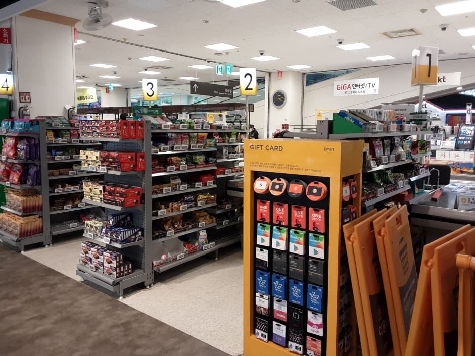 E-Mart - Gangneung Branch [Tax Refund Shop](이마트 강릉점)