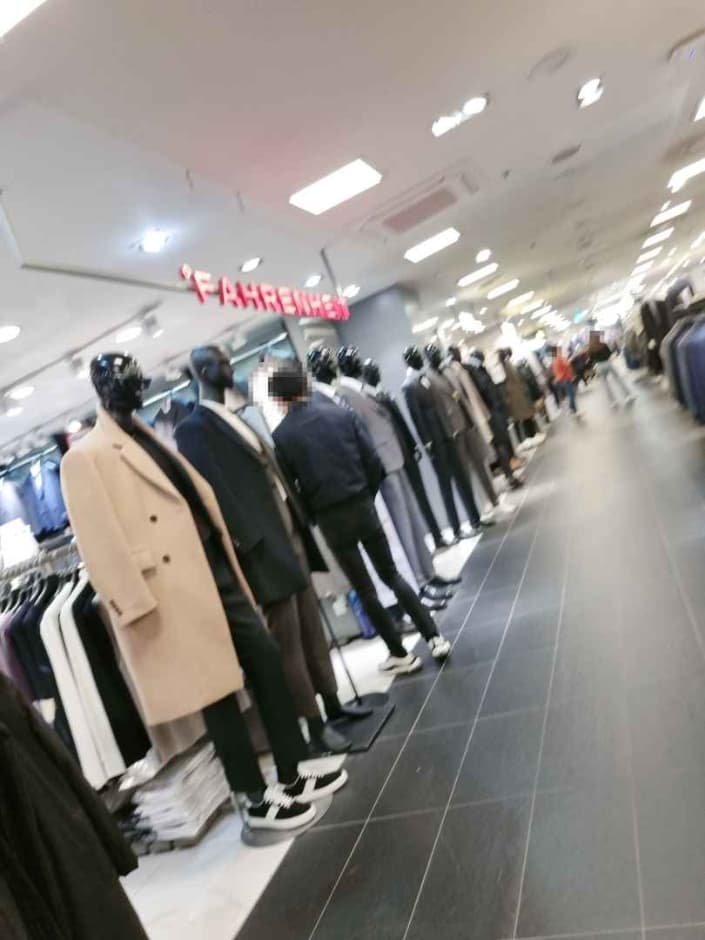 SIEG FAHRENHEIT - Newcore Outlets - Pyeongchon Branch [Tax Refund Shop](파렌하이트 뉴코아아울렛 평촌점)