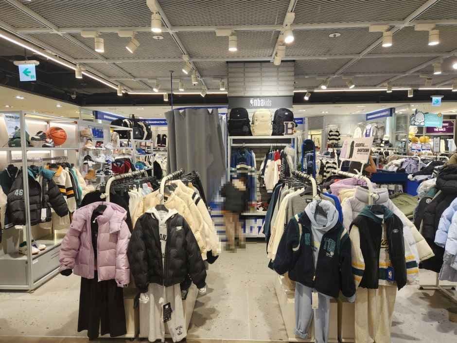 NBA Kids - NC Singuro Branch [Tax Refund Shop](NBA키즈 NC 신구로점)