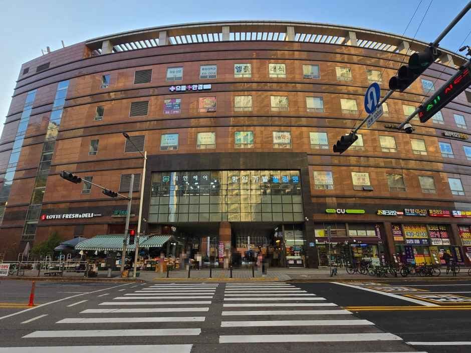 Top50 Glasses Jamsilnaru Branch [Tax Refund Shop](으뜸50안경 잠실나루점)