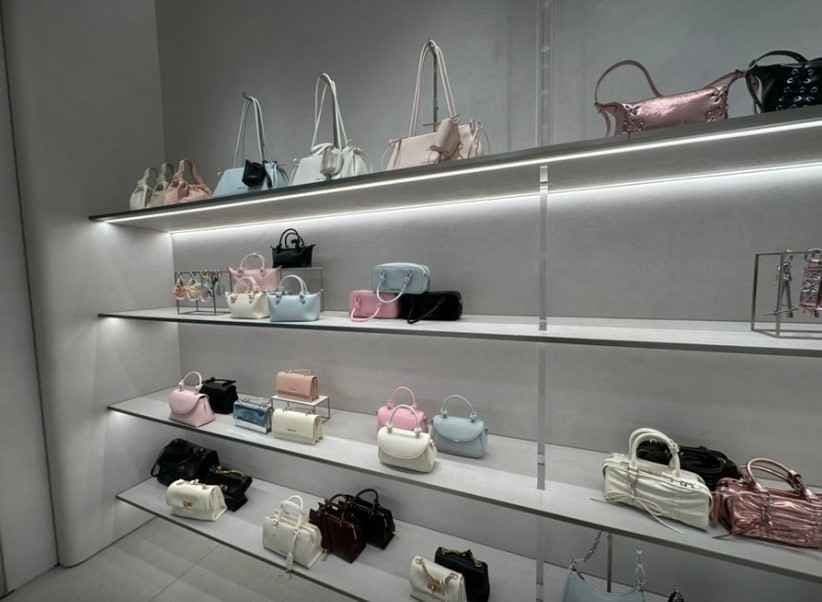 Charles & Keith - NOON SQUARE Branch [Tax Refund Shop] (찰스앤키스 눈스퀘어)