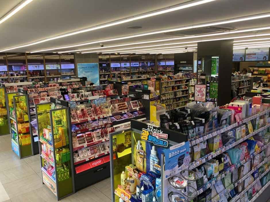 Olive Young - Yeungnam Univ. Branch [Tax Refund Shop] (올리브영 영남대점)