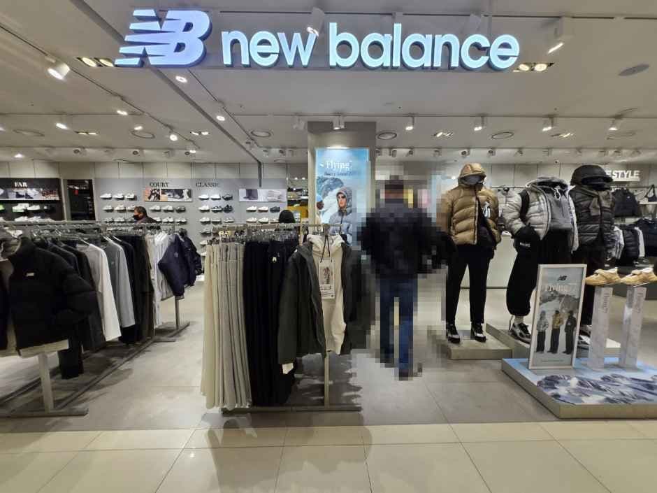 New Balance Hadan-dong Branch [Tax Refund Shop](뉴발란스 하단동점)