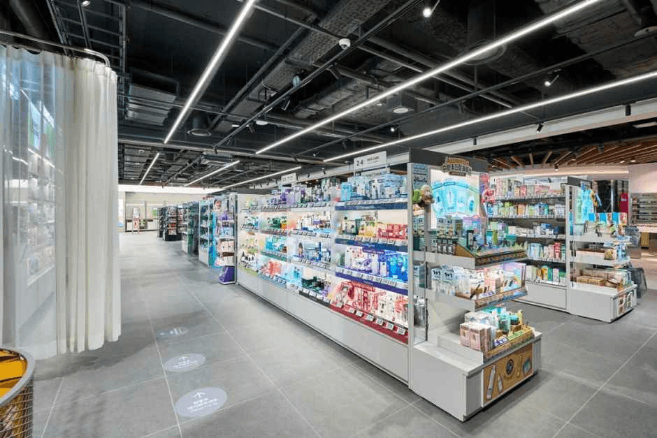 Olive Young - Hyundai City Outlets Dongdaemun [Tax Refund Shop](올리브영 현대아울렛 동대문점)