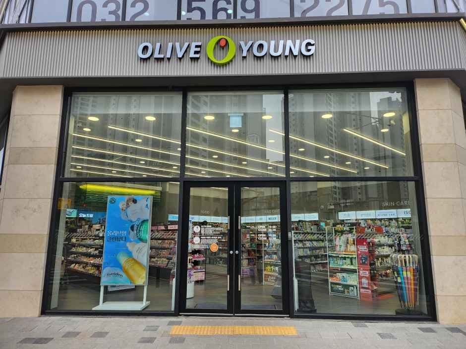 Olive Young Geomdan Ara Branch [Tax Refund Shop](올리브영 검단아라점)