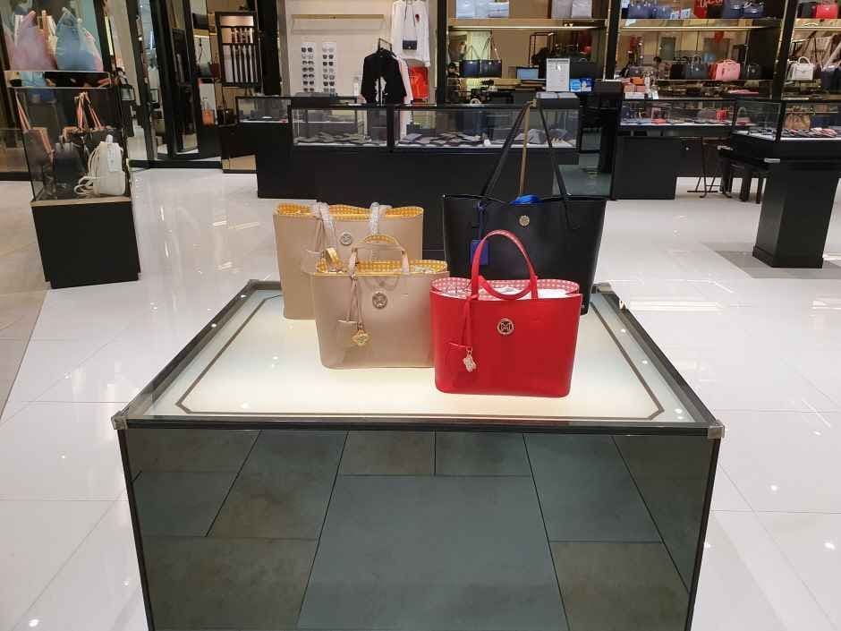 Metrocity - Lotte Mall Gwangmyeong Branch [Tax Refund Shop](메트로시티 롯데몰 광명점)