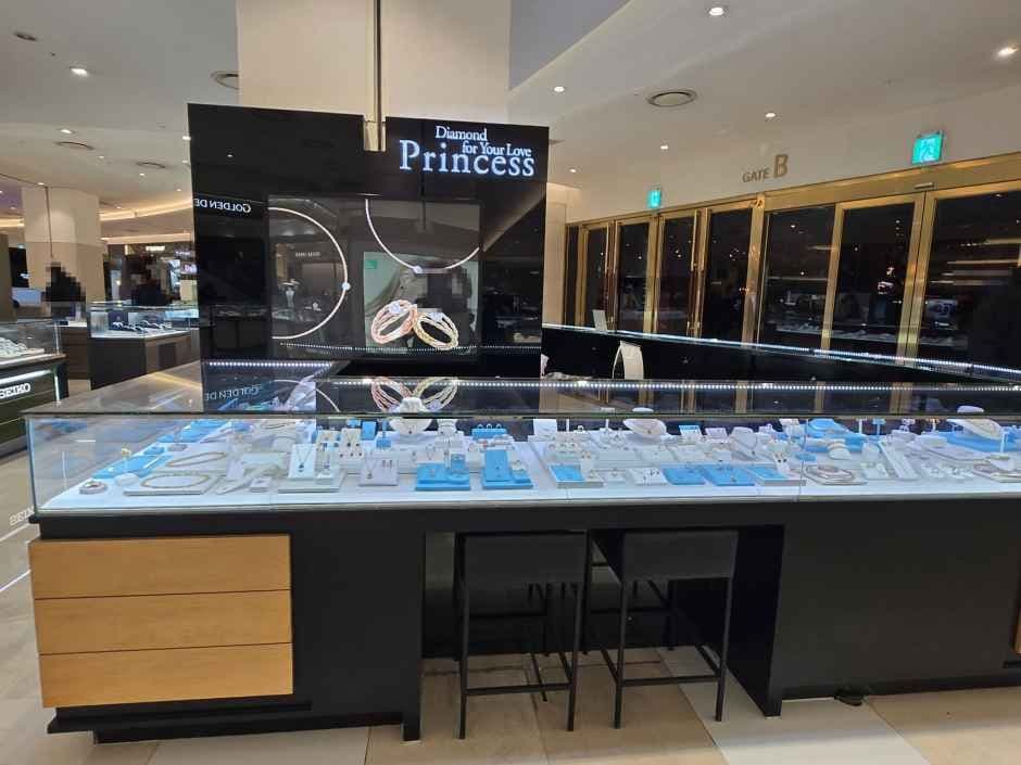 Princess - Lotte Department Store Jamsil Branch [Tax Refund Shop](프린세스 롯데백화점 잠실점)