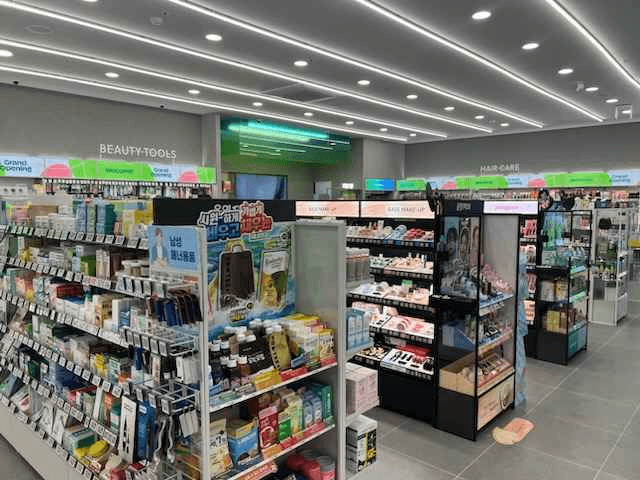 Olive Young Paju Chorongkkot Village Branch [Tax Refund Shop](올리브영 파주초롱꽃마을점)