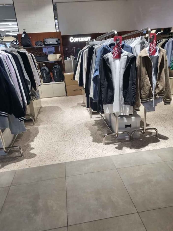 Covernat - Hyundai Outlet Dongdaemun [Tax Refund Shop](커버낫 현대아울렛 동대문점)