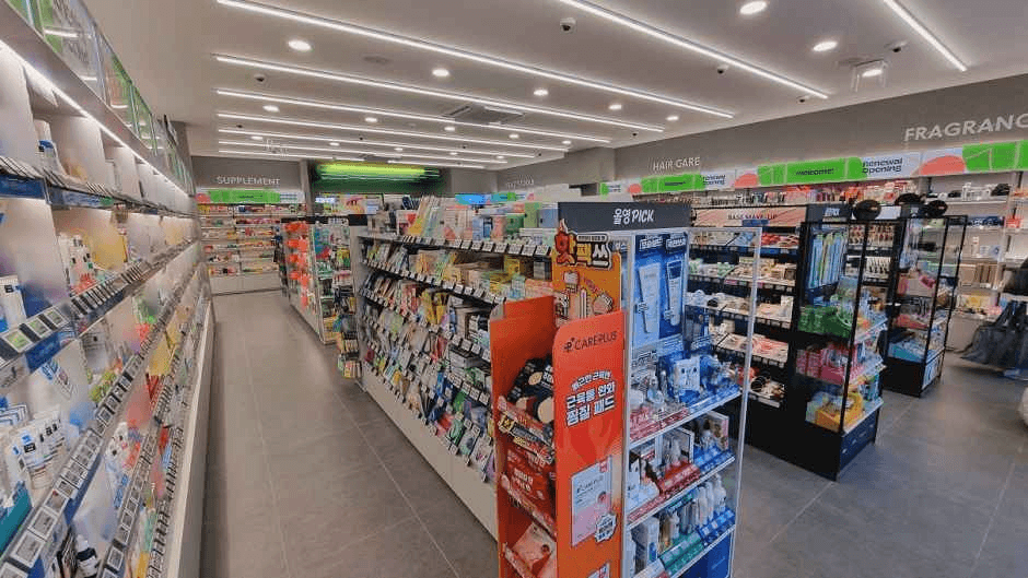 Olive Young - Suwon Terminal Branch [Tax Refund Shop](올리브영 수원터미널점)