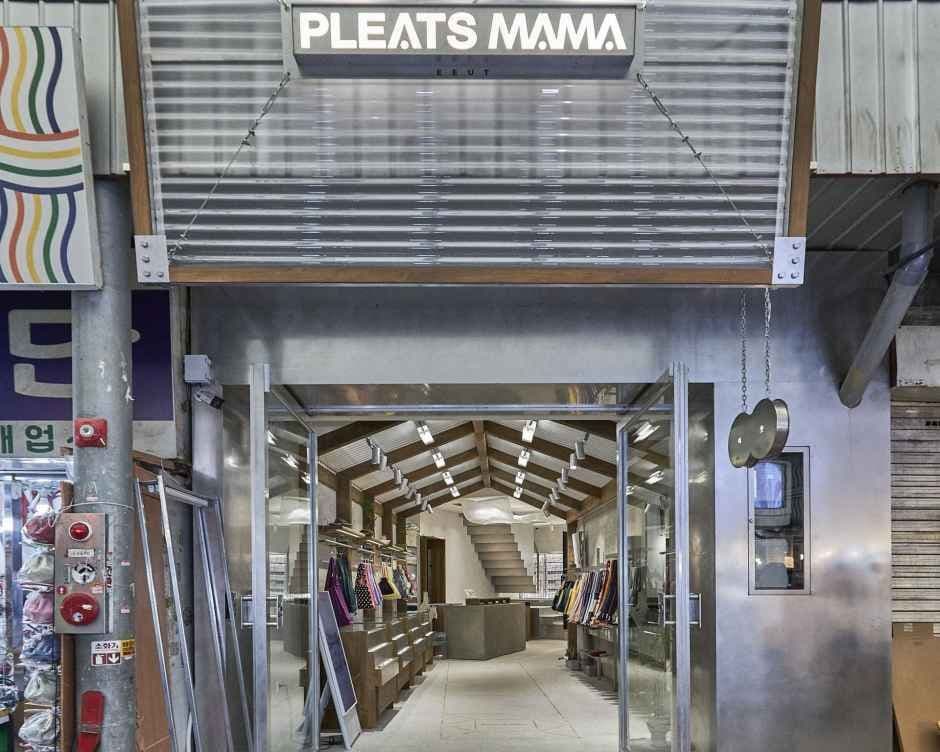 PLEATS MAMA EEUT Gwangjang Market Branch [Tax Refund Shop](플리츠마마 이웃 광장시장점)