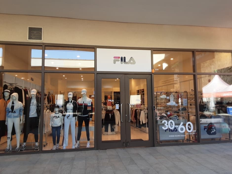 Fila - Lotte Outlets Buyeo Branch [Tax Refund Shop](휠라 롯데아울렛 부여점)