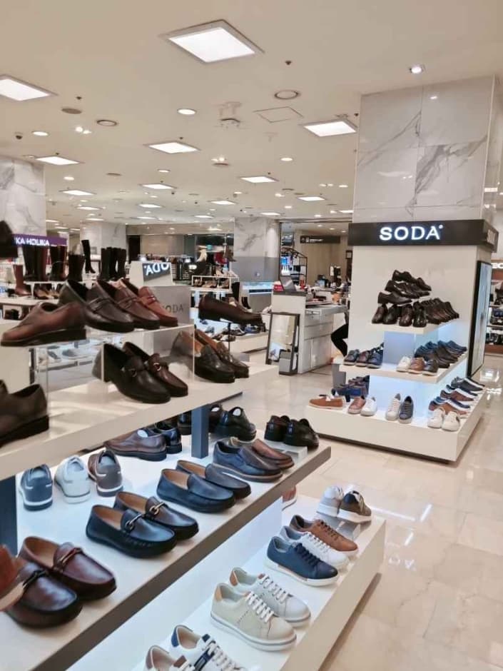 Soda - Newcore Outlets - Pyeongchon Branch [Tax Refund Shop](소다 뉴코아아울렛 평촌점)