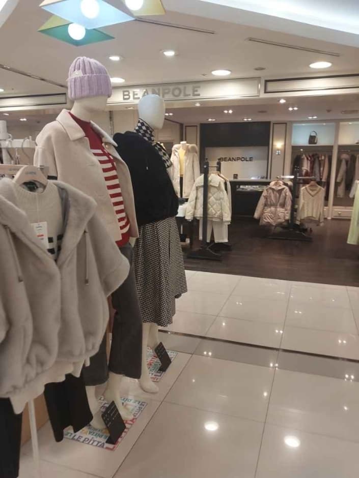 Beanpole Ladies - Lotte Department Store Gwanak Branch [Tax Refund Shop](빈폴레이디스 롯데백화점 관악점)