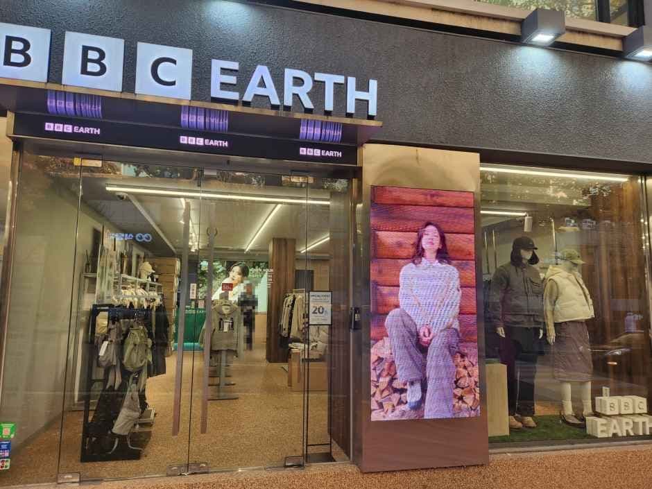 BBC Earth Apparel Hongdae Branch [Tax Refund Shop](비비씨어스 홍대직영점)