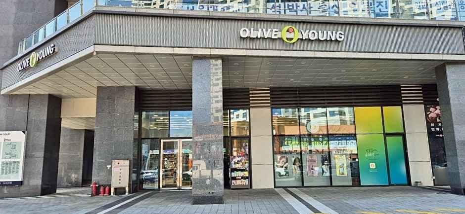 Olive Young Songdo Landmark City Branch [Tax Refund Shop](올리브영 송도랜드마크시티점)