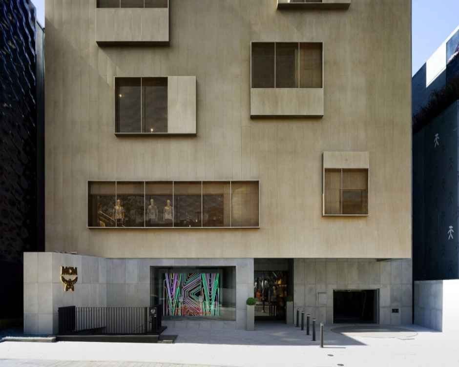 MCM HAUS [Tax Refund Shop](MCM HAUS)