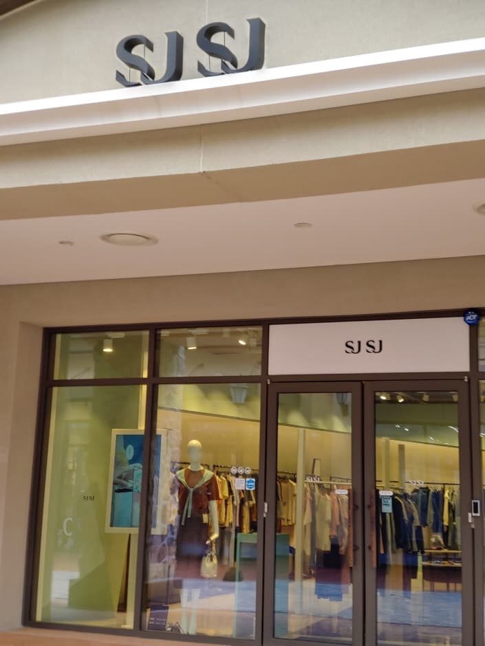 SJSJ - Lotte Premium Outlets Giheung Branch [Tax Refund Shop](SJSJ 롯데프리미엄아울렛 기흥점)