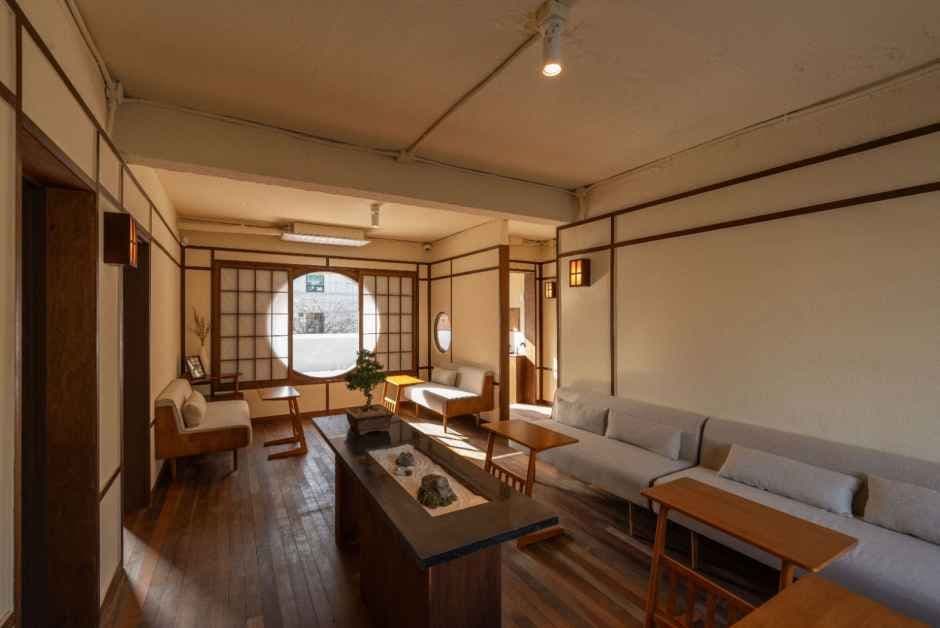 So Seol Won Cafe (소설원 만수)