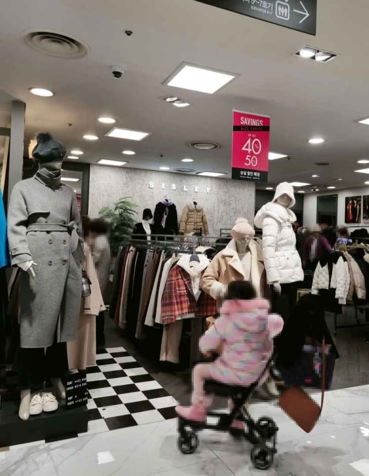 Sisley - Newcore Outlets - Pyeongchon Branch [Tax Refund Shop](시슬리 뉴코아아울렛 평촌점)