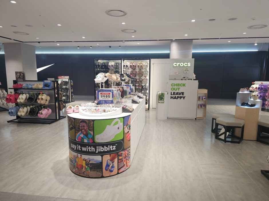 Crocs - Lotte Mall Gwangmyeong Branch [Tax Refund Shop](크록스 롯데몰 광명점)