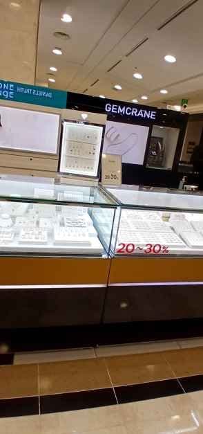 Gem Crane - Lotte Department Store Gwanak Branch [Tax Refund Shop](젬크레인 롯데백화점 관악점)