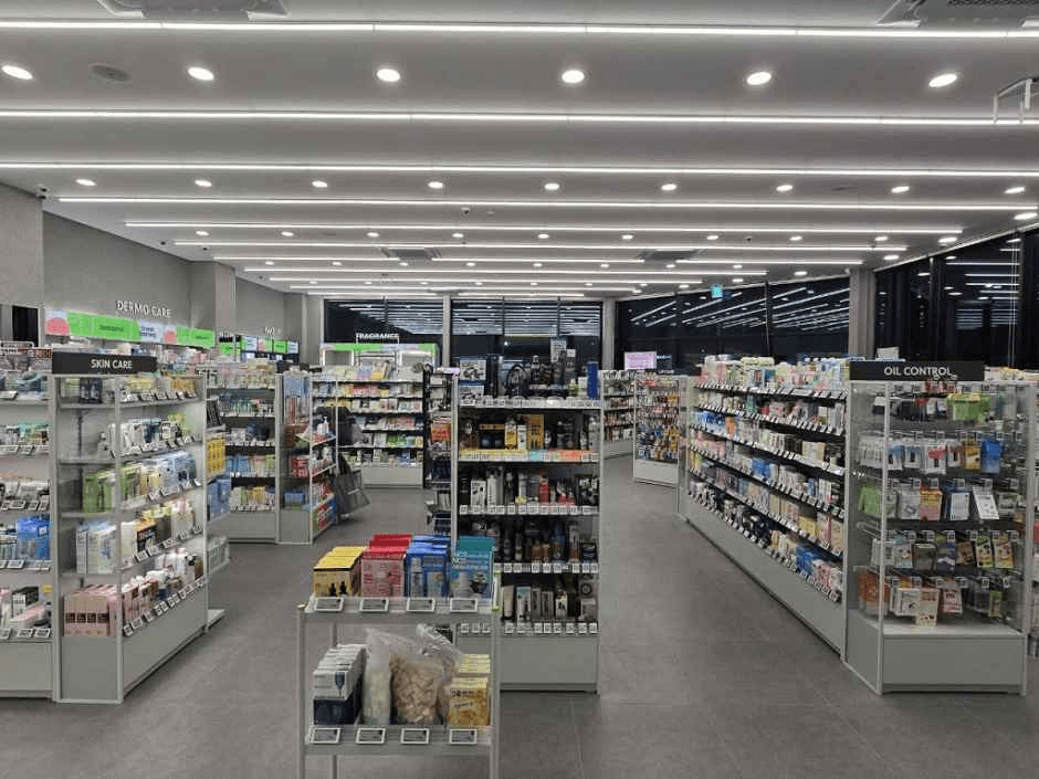 Olive Young - Yeongcheon Wansan Branch [Tax Refund Shop] (올리브영 영천완산점)