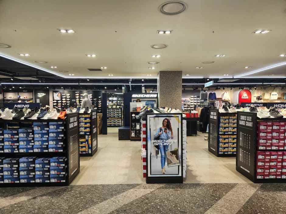 Skechers - NC Singuro Branch [Tax Refund Shop](스케쳐스 NC 신구로점)