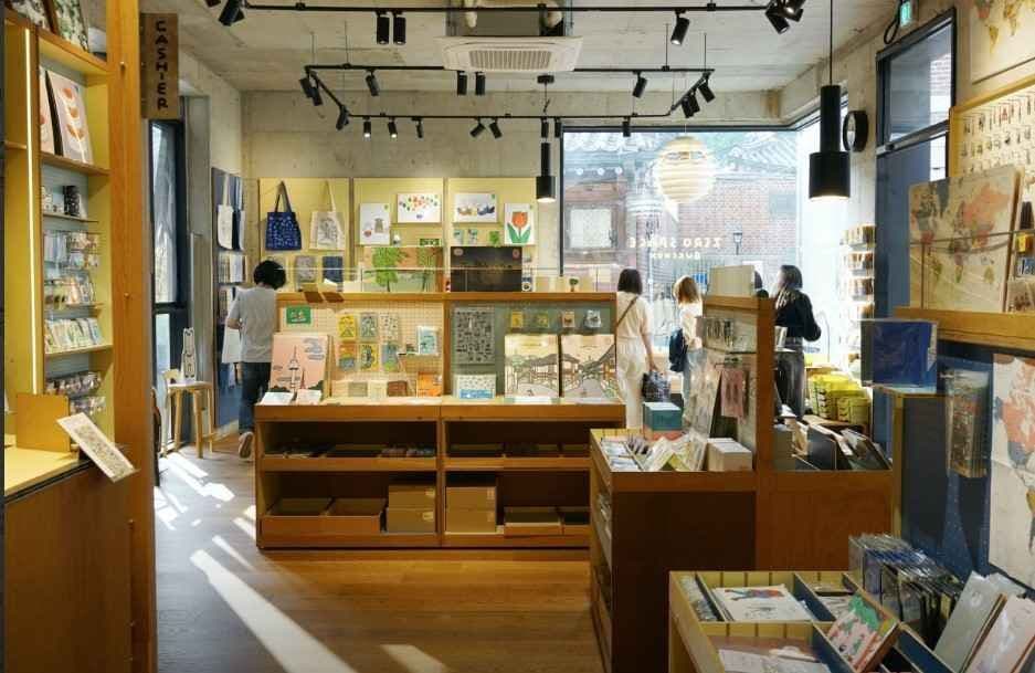 ZERO SPACE Bukchon Branch[Tax Refund Shop](제로스페이스 북촌점)
