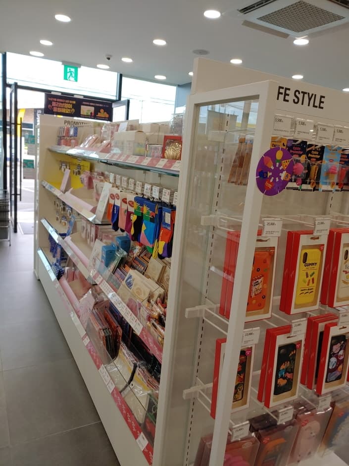 Olive Young - Pocheon Jungang Branch [Tax Refund Shop](올리브영 포천중앙점)