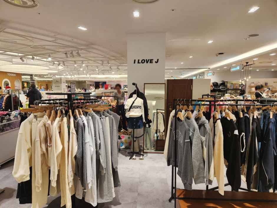I Love J - TIMES SQUARE Branch [Tax Refund Shop](아이러브제이 타임스퀘어점)