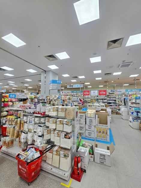 DAISO Daegu Distribution Complex (Sangyeok-dong) Branch[Tax Refund Shop](다이소 대구산격유통단지점)