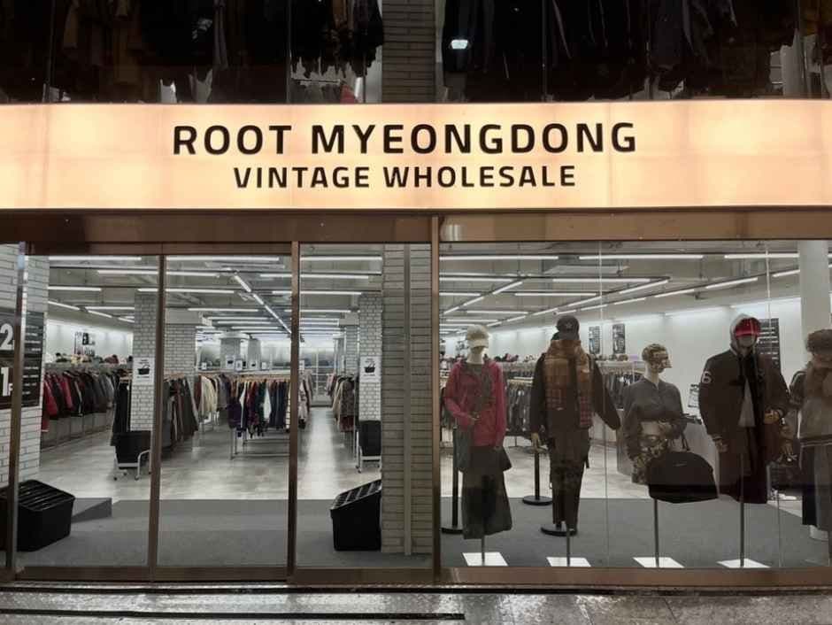 Root Myeongdong [Tax Refund Shop](루트명동)