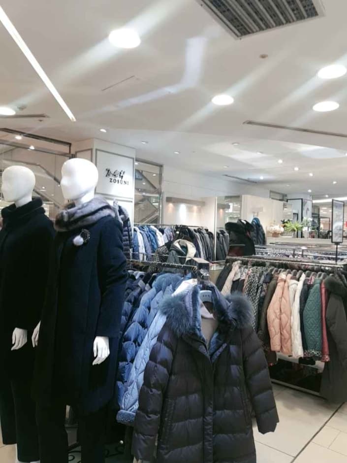 Zosuni - MODA Outlet Bupyeong Branch [Tax Refund Shop](조순희 모다아울렛 부평점)