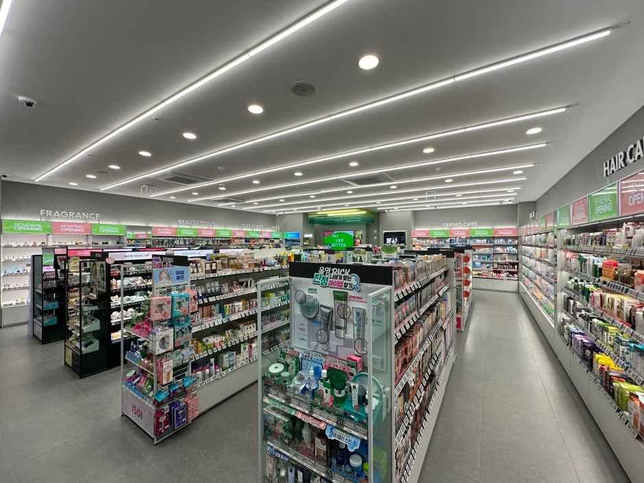 Olive Young Daegu Taejeon Branch [Tax Refund Shop](올리브영 대구태전점)