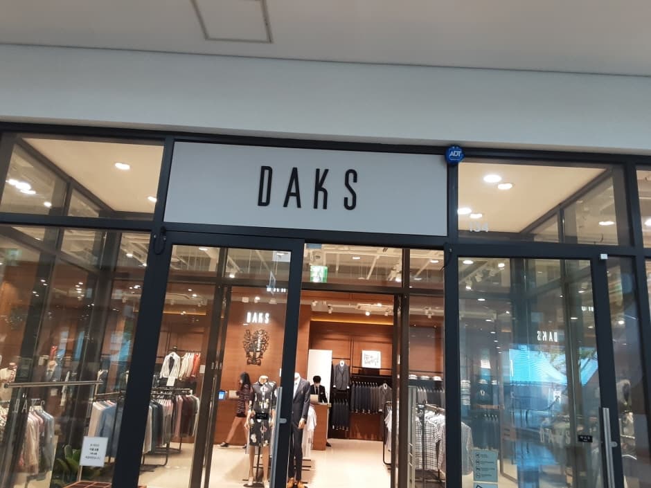 DAKS Multi-brand Store Hyundai Premium Outlets  Gimpo Branch [Tax Refund Shop](닥스종합관 현대프리미엄아울렛 김포점)