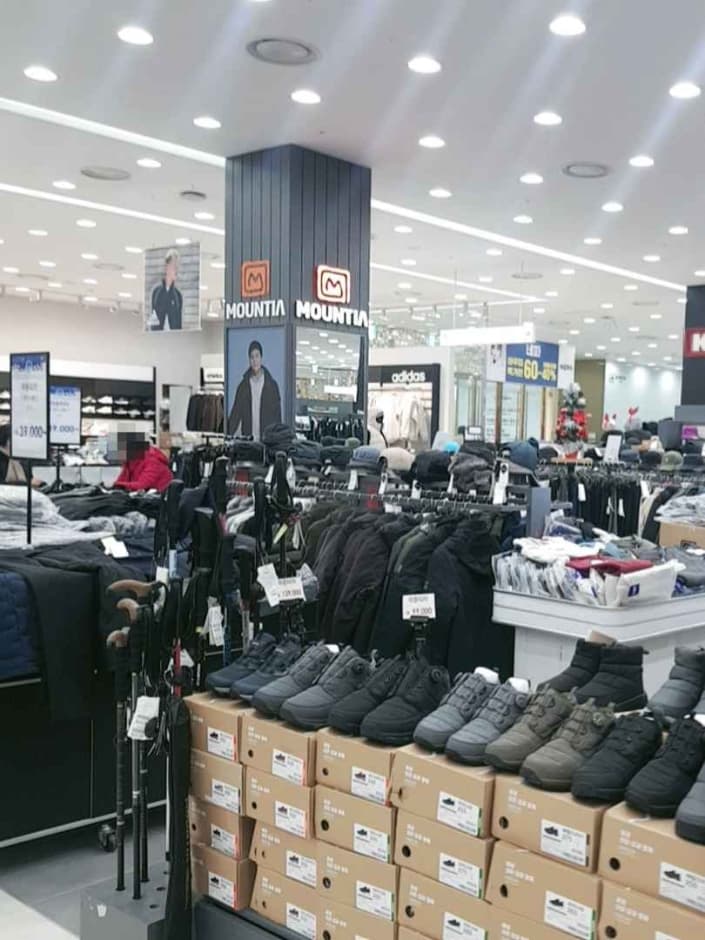 Mountia - MODA Outlet Incheon Branch [Tax Refund Shop](마운티아 모다아울렛 인천점)