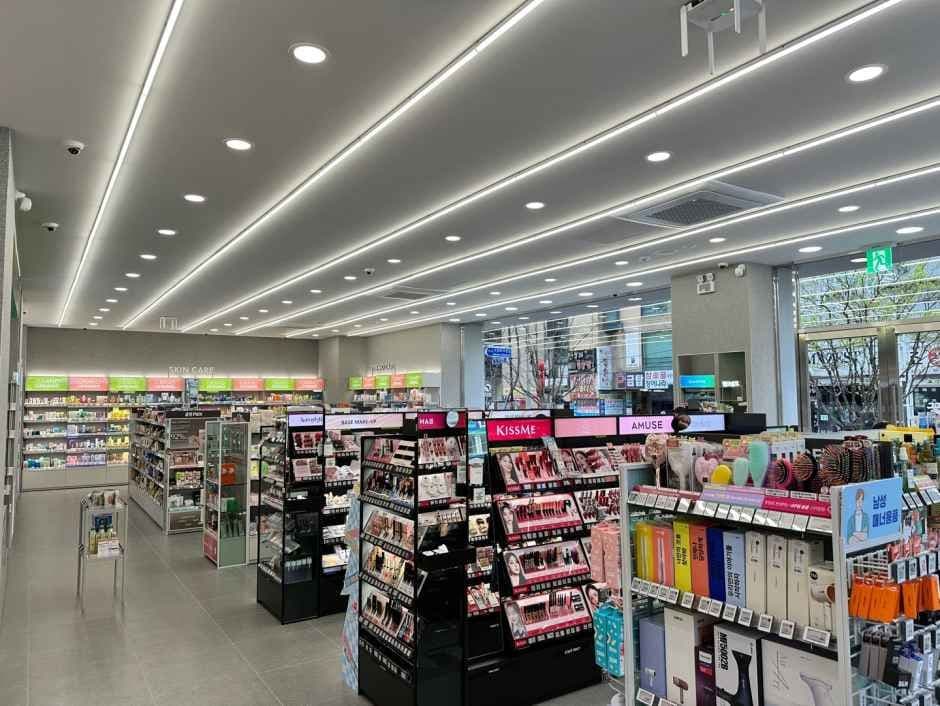 Olive Young Busan Beomil Branch [Tax Refund Shop](올리브영 부산범일점)